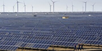 مصر وإيطاليا تبحثان التعاون في مجال الطاقة المتجددة والتحول الأخضر